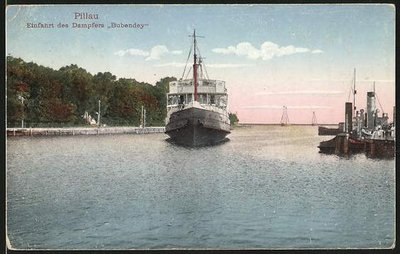 Pillau, Einfahrt des Dampfers Bubendey 1924.jpg
