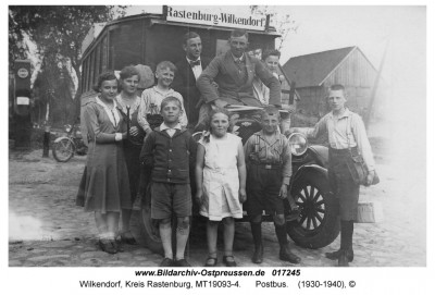 Rastenburg-Wilkendorf bus.jpg