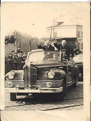 приезд Хрущева в Кениг - на выезде с Кутузова на проспект Мира.jpg