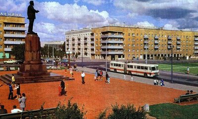 Площадь М. И. Калинина1975 год.jpeg