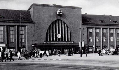 Koenigsberg-Hauptbahnhof1938.jpg