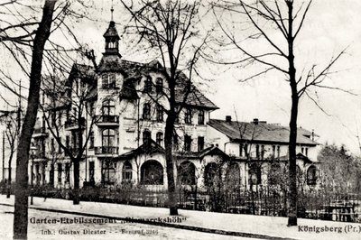 Die Ansichtskarte zeigt das Garten-Etablissement Bismarckshöh in Königsberg. Der Inhaber war Gustav Diester.jpg