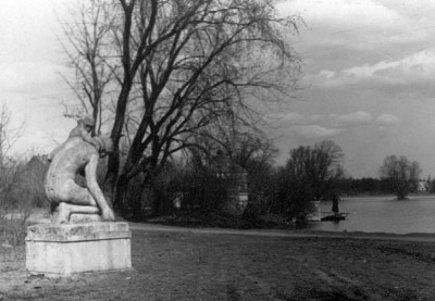 У Верхнего пруда, фото из архива Шимковой