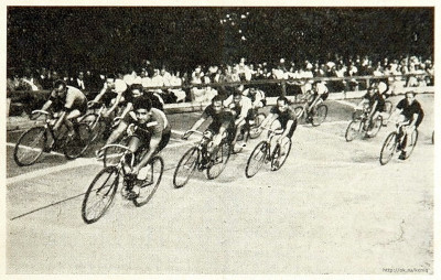 велозабег в зоо.из газеты30-х.jpg