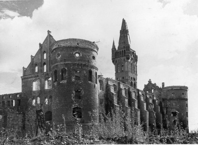 Schloss von Norden aus, 1949.jpg